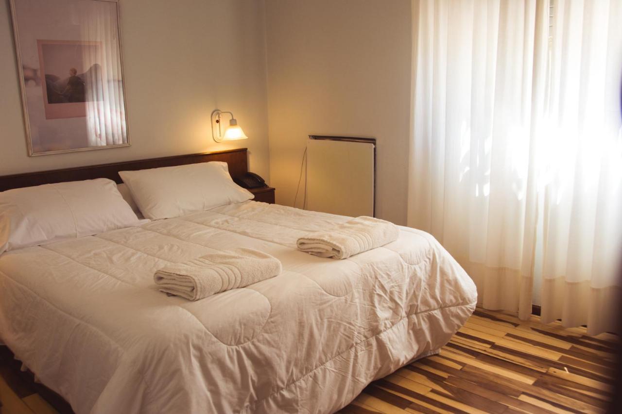 Solares Hotel & Spa Alta Gracia Buitenkant foto